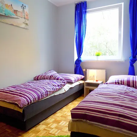 Laciarska Albergue *